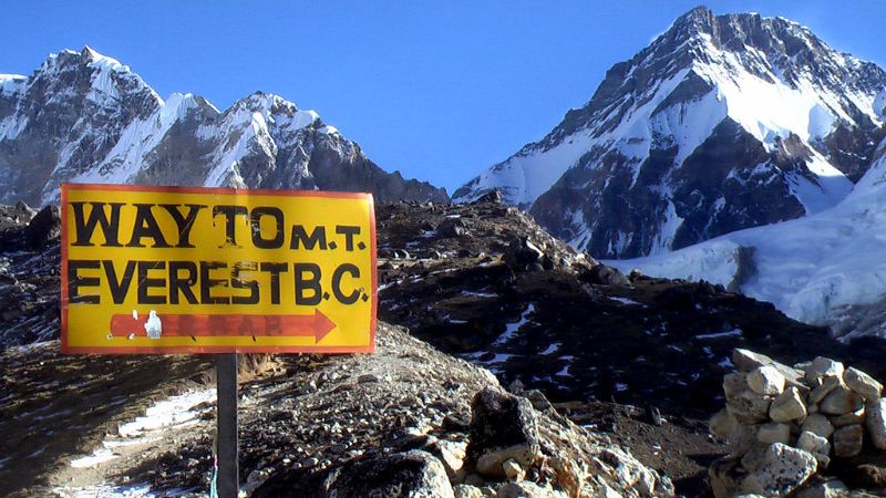 VoluntEars - Deaf volunteering overseas - Everest Base Camp trek