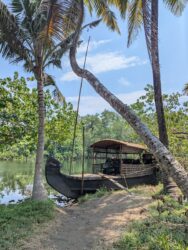 Kerala backwaters boat trip, India - VoluntEars